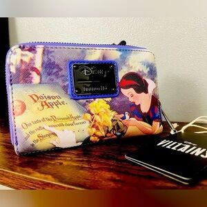 Disney x Loungefly Snow White Wallet NWT